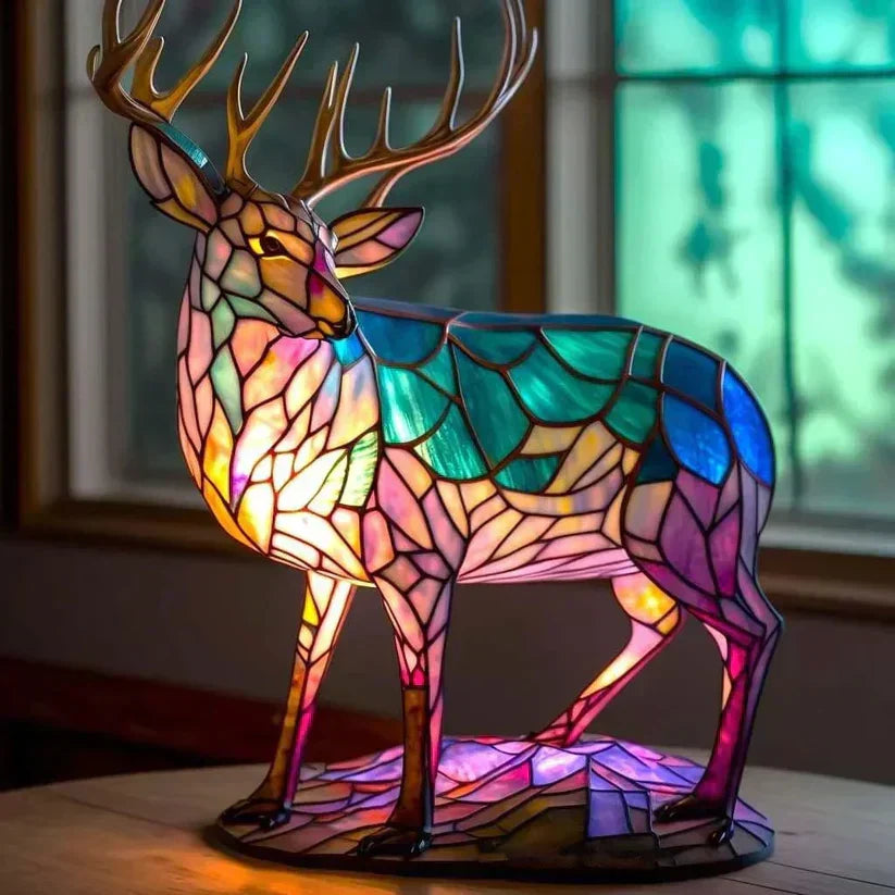 Lampe in Sandfarbe mit Hirschmotiv